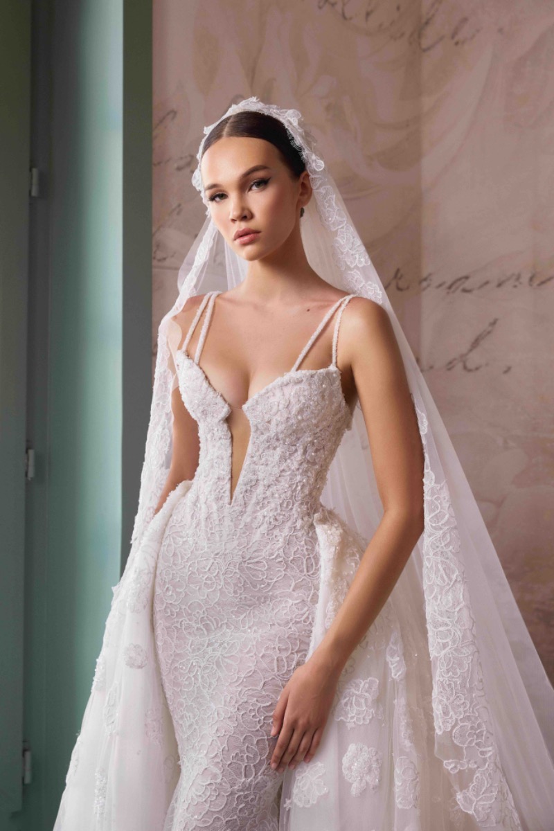 Tony Ward’s Letters in Lace: Secret Vows and Hidden Desires